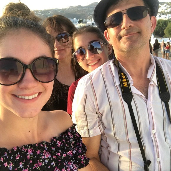 Meet your Posher, James - Picture 2 of 2